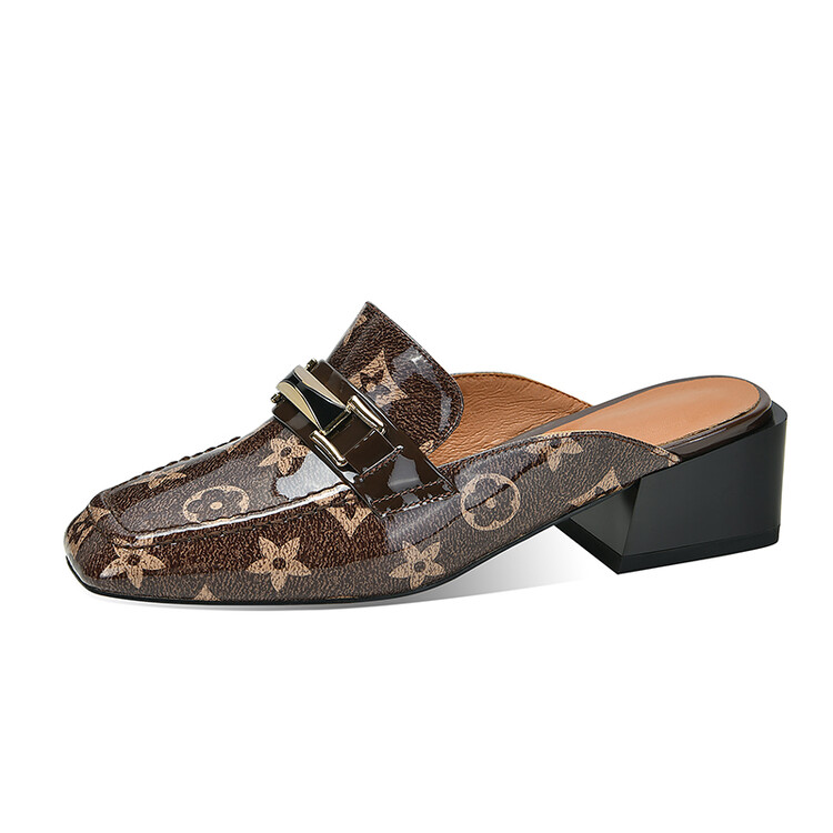 Women's Closed Toe Leather Slippers Low Chunky Heel Color Block Metal Accent - Image 5